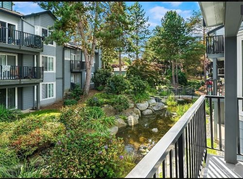 e218-11113 Ne 125th Ln, Kirkland, WA, 98034-6426 | Card Image