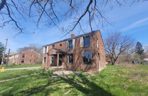 13505 Greiner St, Detroit, MI, 48205-2755 | Card Image
