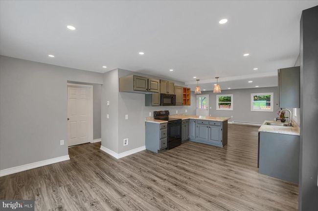 381 Old Fort Rd, House other with 5 bedrooms, 3 bathrooms and null parking in SPRING MILLS PA | Image 5