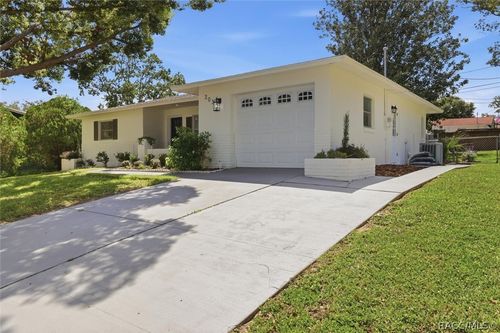 203 S Lee St, Beverly Hills, FL, 34465-4150 | Card Image
