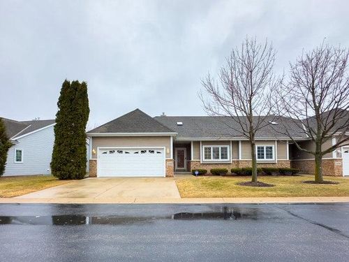 2436 Caribou Lane, Grafton, WI, 53024 | Card Image