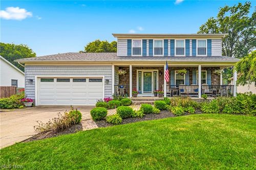 122 Helene Dr, Painesville, OH, 44077-5377 | Card Image
