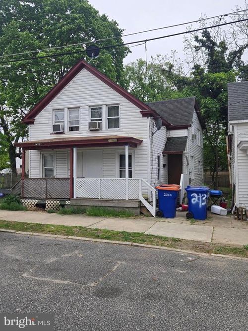 215 D St, MILLVILLE, NJ, 08332 | Card Image