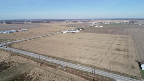 10488 Oak Grove Rd, Newburgh, IN, 47630-9421 | Card Image