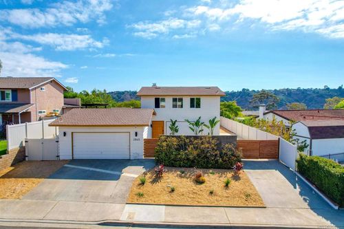 2845 Arcola, San Diego, CA, 92117 | Card Image