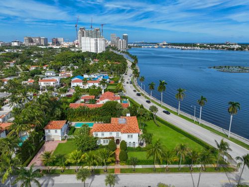 245 Valencia Rd, West Palm Beach, FL, 33401-8043 | Card Image