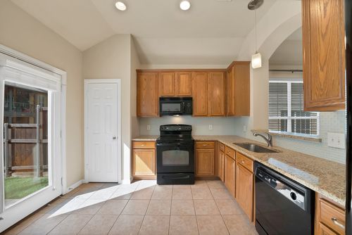 9937 Sedgewick Ave, Plano, TX, 75025-6597 | Card Image