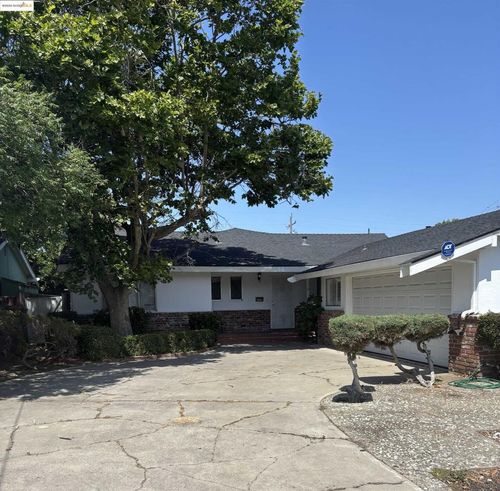 1310 B St, Antioch, CA, 94509-2304 | Card Image