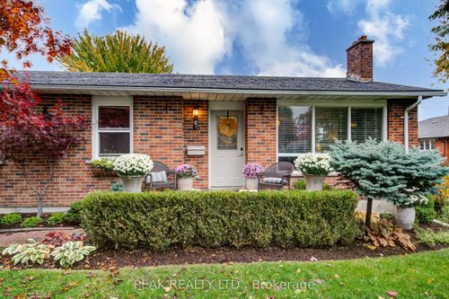 {{alt}} | Card Image