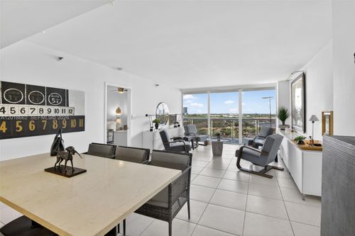 1431-20505 E Country Club Dr, Aventura, FL, 33180-3057 | Card Image