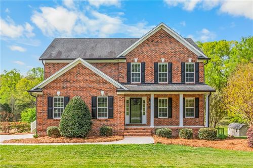 215 Chinaberry Ln, Winston-Salem, NC, 27107-5012 | Card Image
