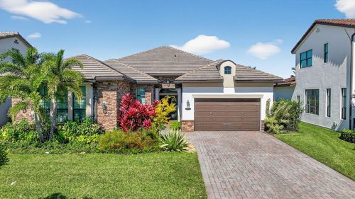 9331 Grand Prix Ln, Boynton Beach, FL, 33472-2783 | Card Image