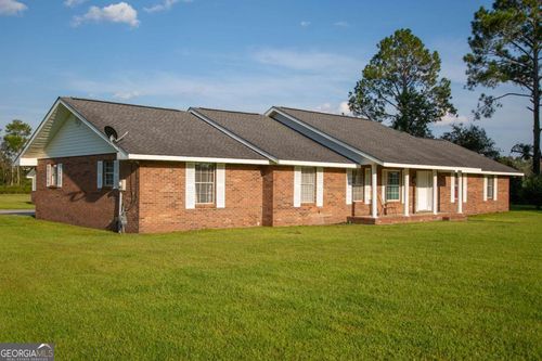 2115 Blackshear Hwy, Baxley, GA, 31513-6763 | Card Image