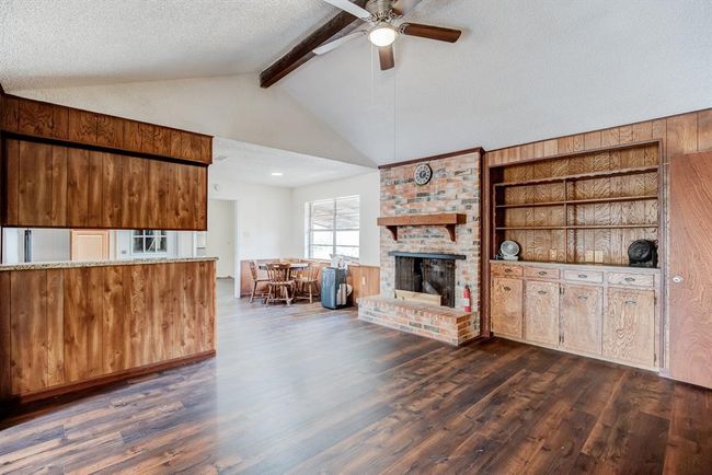 21072 N Highway 36, House other with 4 bedrooms, 3 bathrooms and 2 parking in Brazoria TX | Image 8