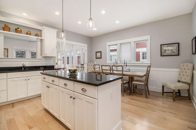 Main floor - kitchen/dining area | Image 11