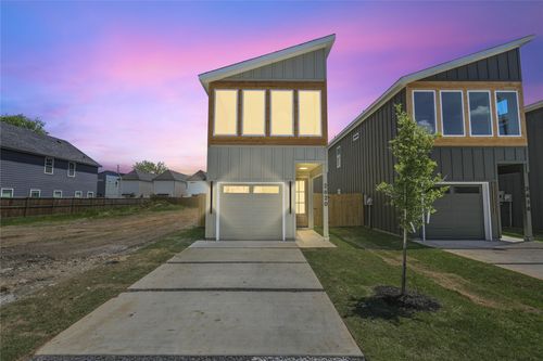 2620 Peabody Ave, Dallas, TX, 75215-2938 | Card Image