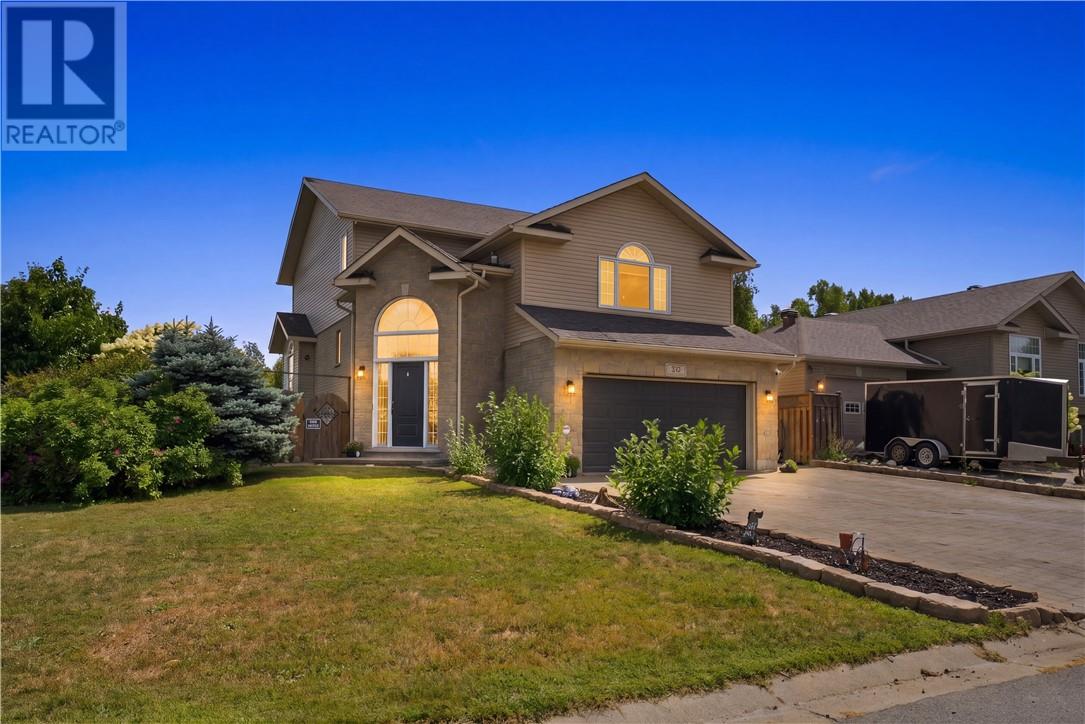 Residential in Garson 3