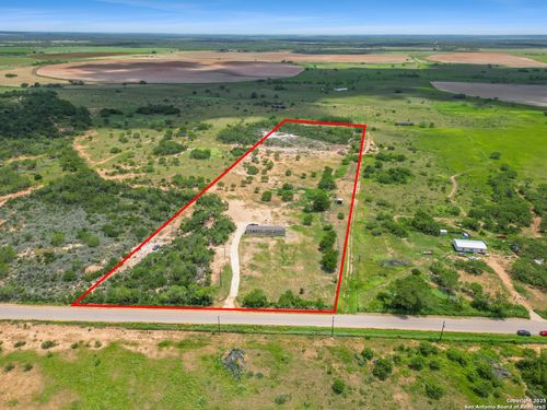 2561 County Road 3000, Pearsall, TX, 78061-2176 | Card Image