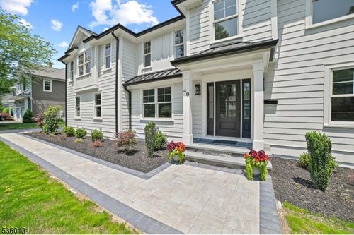 40 Sherbrooke Dr, Florham Park, NJ, 07932-2816 | Card Image