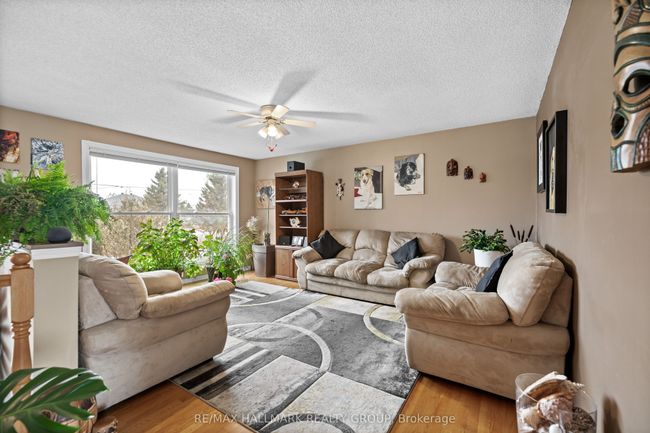 1999 Kingsley St, House other with 5 bedrooms, 3 bathrooms and 8 parking in Bourget ON | Image 12