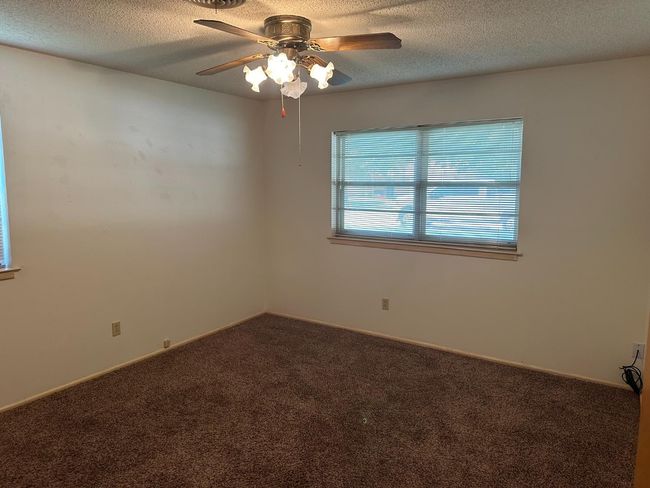 1807 E Reppto St, House other with 3 bedrooms, 2 bathrooms and null parking in Brownfield TX | Image 14