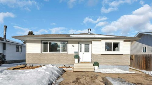 30 Wishart St, Red Deer, AB, T4N5W3 | Card Image
