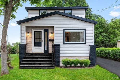 6 Wilbur Rd, New Hartford, NY, 13413-2130 | Card Image