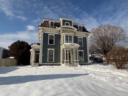 6-79 Pine St, Rutland, VT, 05701-2831 | Card Image