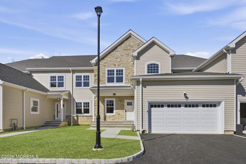 1000-12 Remington Ct, Farmingdale, NJ, 07727-3889 | Card Image