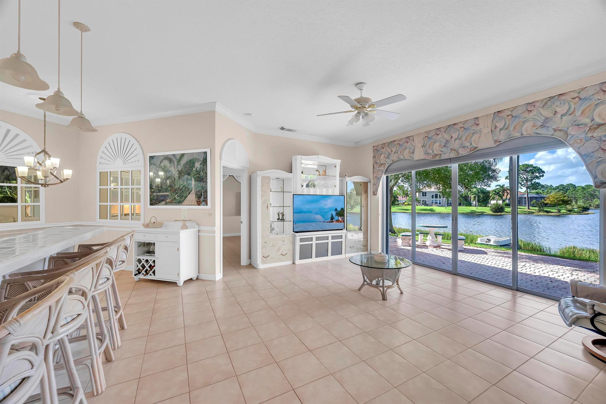 Lake Charles Cir, Port Saint Lucie, FL 34986