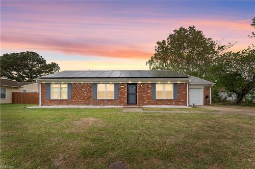 1805 Old Ridge Rd, Virginia Beach, VA, 23464-6813 | Card Image