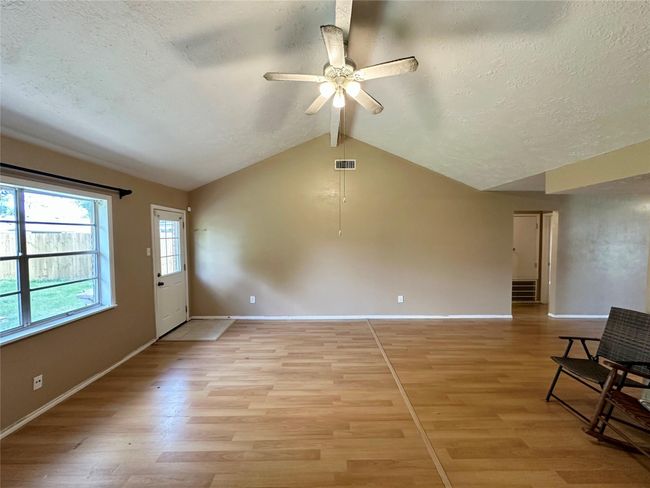 1820 Aspen Ln, House other with 3 bedrooms, 2 bathrooms and 2 parking in Seabrook TX | Image 8