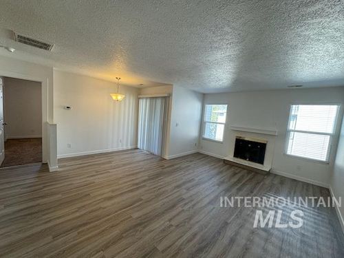 apt-102-9086 W Sigmont Ln, Boise, ID, 83709-0587 | Card Image