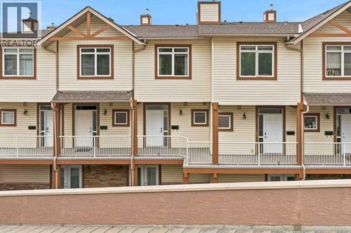20-133 Rockyledge View Nw, Calgary, AB, T3G5X2 | Card Image
