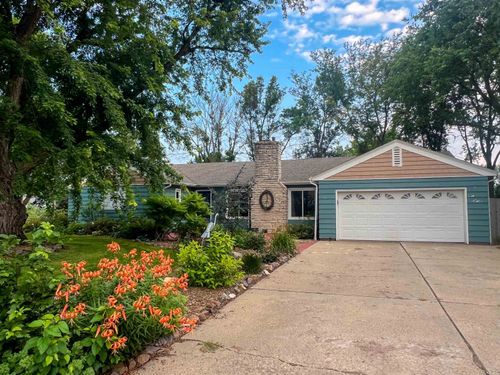 341 W Ash St Street, Canistota, SD, 57012 | Card Image