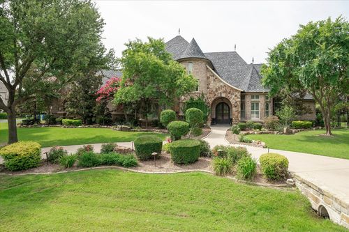 1824 Broken Bend Dr, Westlake, TX, 76262-8201 | Card Image