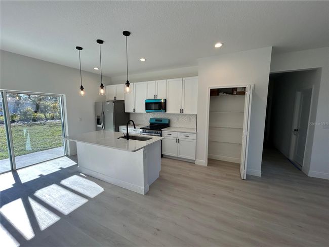 Kitchen | Image 5