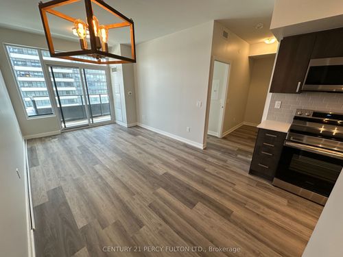 1706-1435 Celebration Dr, Pickering, ON, L1W0C4 | Card Image