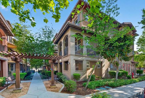 499 Calabria Pl, San Jose, CA, 95128-5153 | Card Image