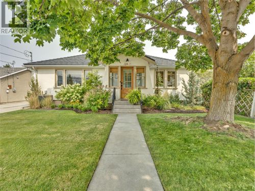 12411 Victoria Rd S, Summerland, BC, V0H1Z2 | Card Image