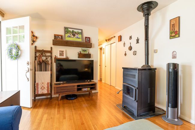 54 Hinsdale Hts, House other with 3 bedrooms, 1 bathrooms and null parking in Hinsdale NH | Image 12