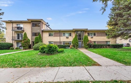 3b-1080 N Wheeling Rd, Mount Prospect, IL, 60056-1235 | Card Image