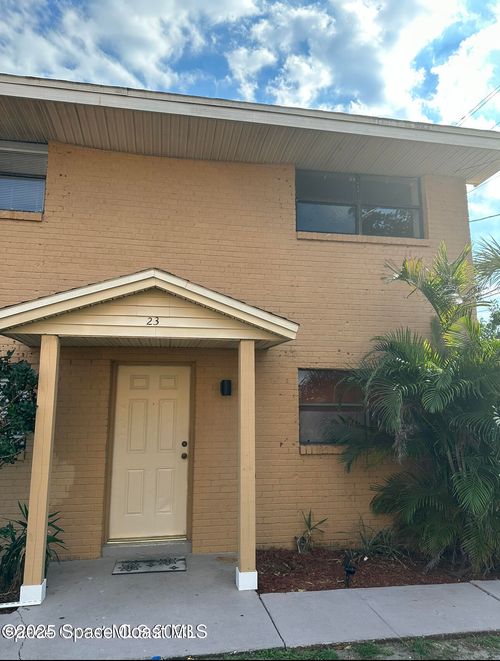 23-23 Elton St, Melbourne, FL, 32935-6746 | Card Image