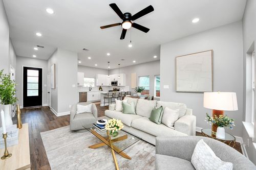 4210 Tavenor Ln, Houston, TX, 77047-1842 | Card Image