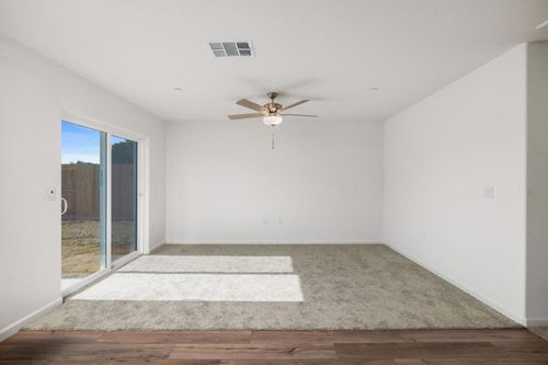 2183 Woods Dr, Linda, CA, 95901-0106 | Card Image