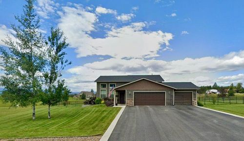 411 Spruce Meadows Loop, Kalispell, MT, 59901-1031 | Card Image
