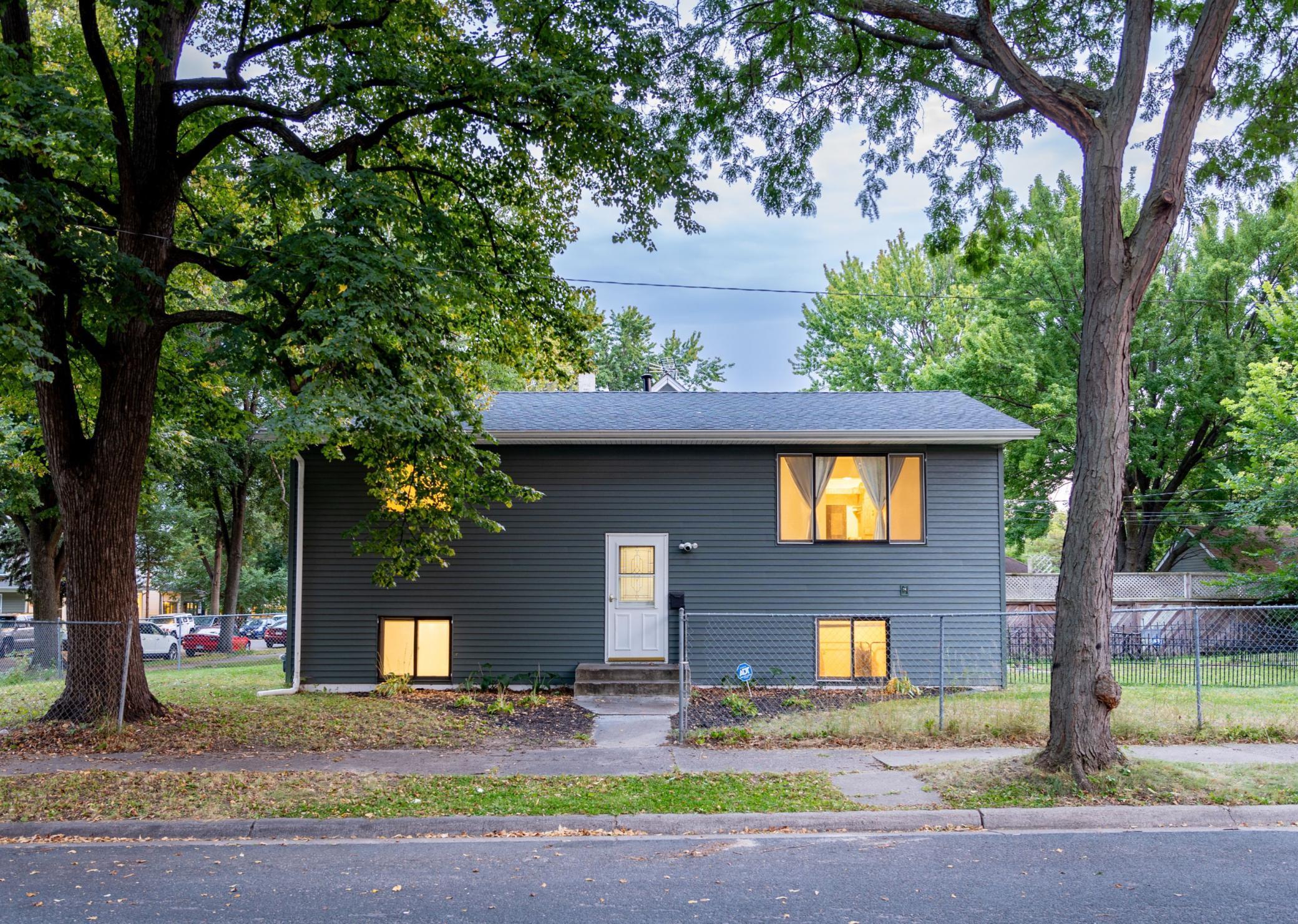 25th Ave, Minneapolis, MN 55411