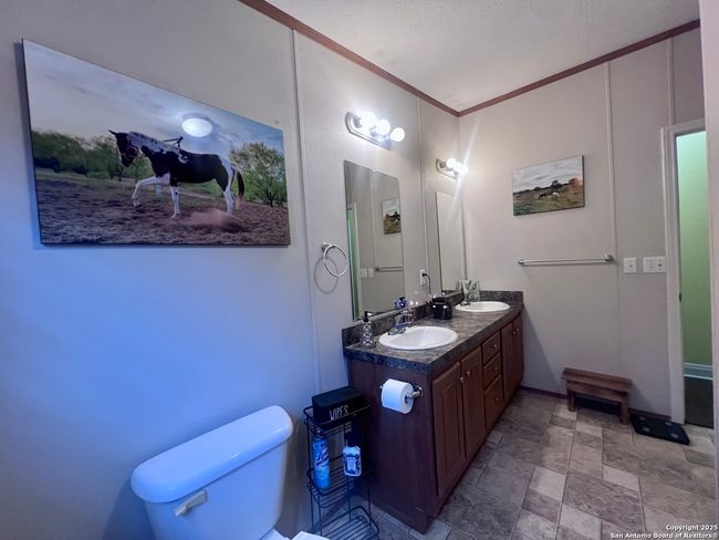 8990 Fm 2146, House other with 4 bedrooms, 2 bathrooms and null parking in Jourdanton TX | Image 26