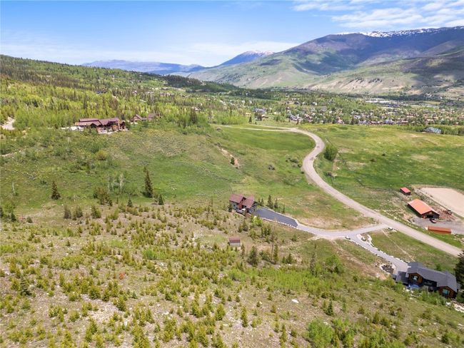 89 Emerald Rd, House other with 3 bedrooms, 3 bathrooms and null parking in Silverthorne CO | Image 41