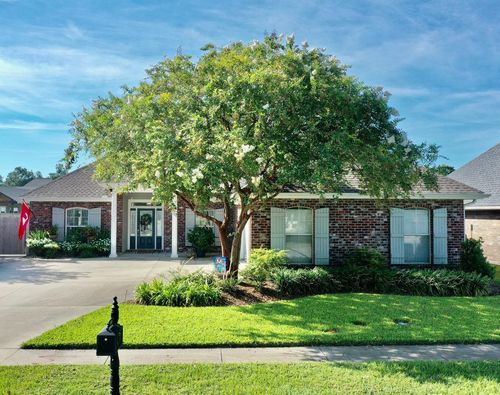 169 Tigerlily Dr, Houma, LA, 70360-7381 | Card Image